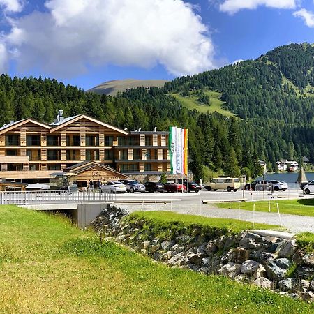 Alpin Peaks Otel Turracher Hohe Dış mekan fotoğraf